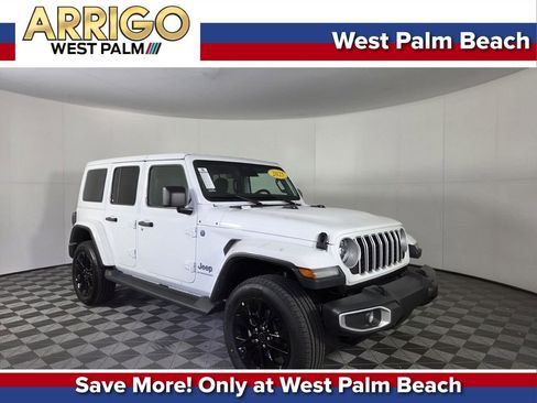 Certified 2025 Jeep Wrangler Sahara image 1