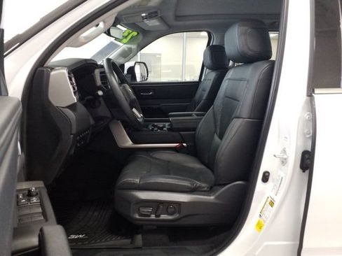 Used 2023 Toyota Tundra Limited w/ Power Package AWD/4WD image 12