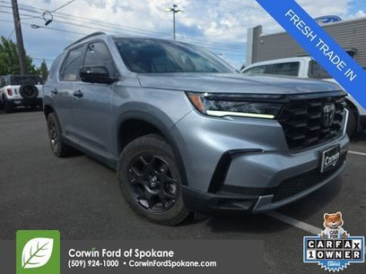 Used 2025 Honda Pilot TrailSport