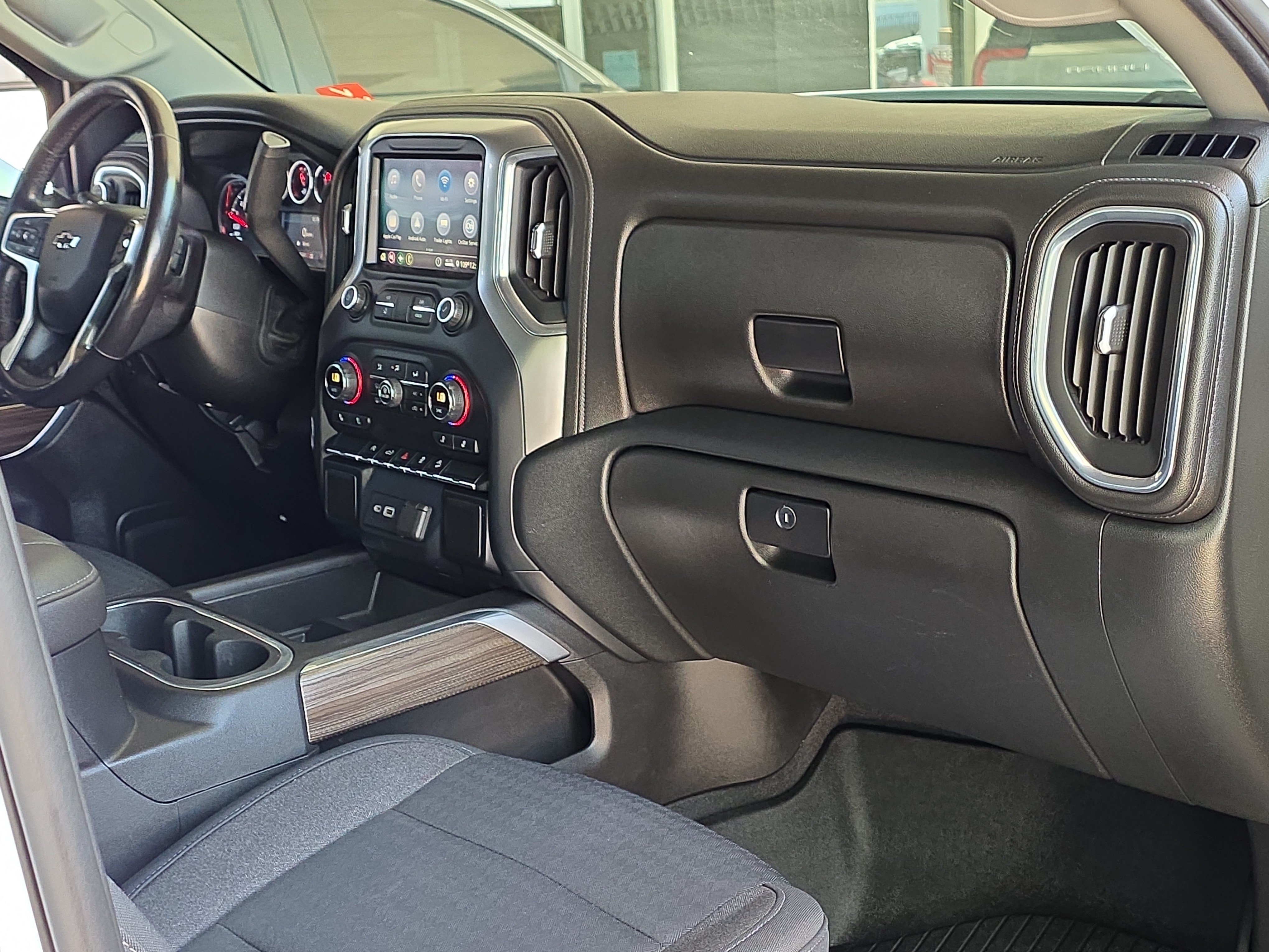 Used 2020 Chevrolet Silverado 1500 LT Trail Boss AWD/4WD image 30