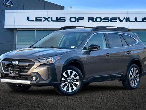 Used 2024 Subaru Outback Limited image 1