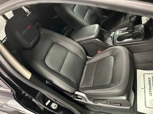 Used 2022 GMC Canyon AT4 image 24