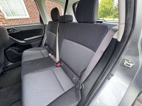 Used 2016 Subaru Forester 2.5i w/ Alloy Wheel Package AWD/4WD image 29