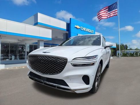 Used 2023 Genesis GV70 2.5T w/ Advanced Package AWD/4WD image 7