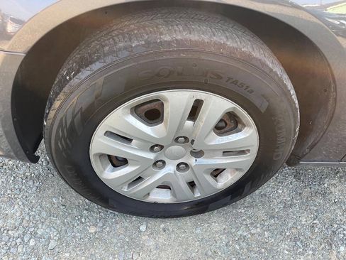 Used 2019 Dodge Grand Caravan SE FWD image 30