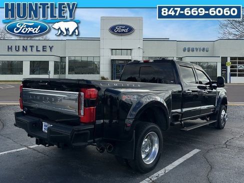 Used 2024 Ford F450 Limited w/ FX4 Off-Road Package image 6