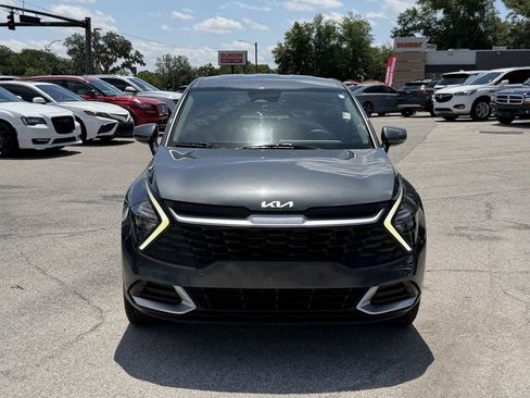 Certified 2023 Kia Sportage LX FWD image 3