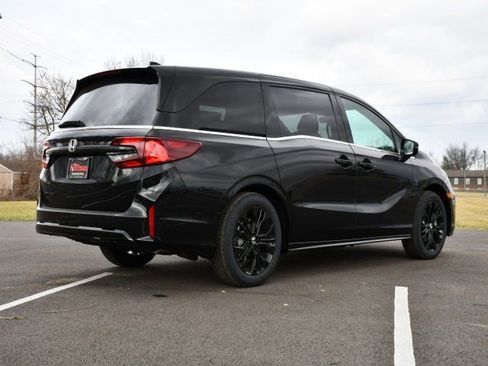 New 2026 Honda Odyssey Sport-L image 7