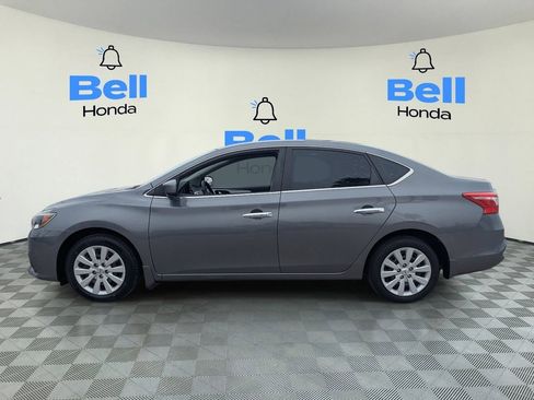 Used 2019 Nissan Sentra S FWD image 2