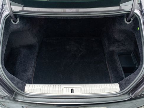 Used 2017 Rolls-Royce Ghost Extended Wheelbase image 19