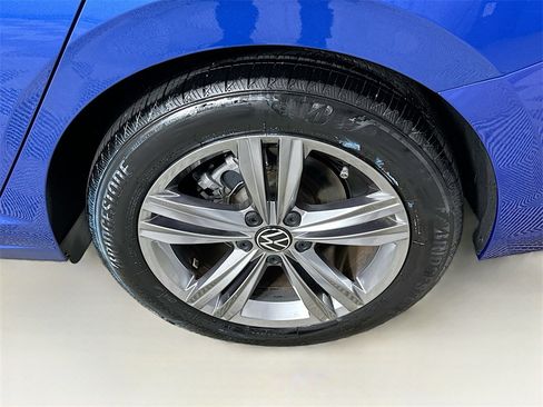 Used 2022 Volkswagen Jetta SE image 24