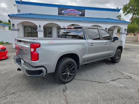 Used 2025 Chevrolet Silverado 1500 RST AWD/4WD image 3