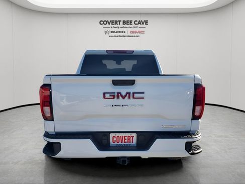 New 2026 GMC Sierra 1500 Elevation image 8