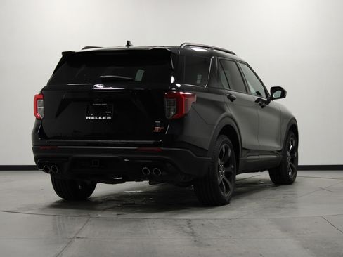 Used 2022 Ford Explorer ST w/ Equipment Group 401A image 4