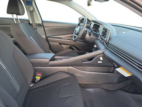 New 2026 Hyundai Elantra Blue image 15