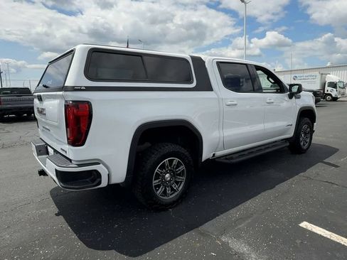 Used 2024 GMC Sierra 1500 AT4 w/ Technology Package AWD/4WD image 8