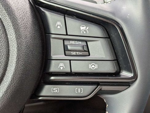 Used 2025 Subaru Forester Premium AWD/4WD image 26