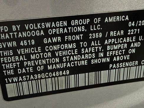 Used 2016 Volkswagen Passat 1.8T R-Line image 16