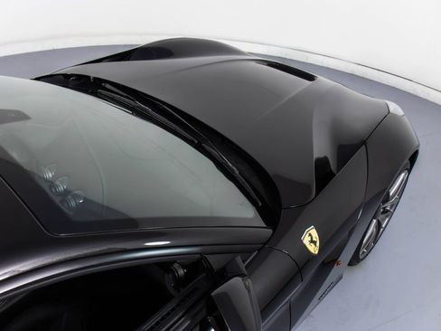 Used 2014 Ferrari F12 Berlinetta RWD image 18