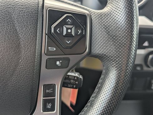 Used 2021 Toyota Tacoma SR5 w/ Trail Edition RWD image 15