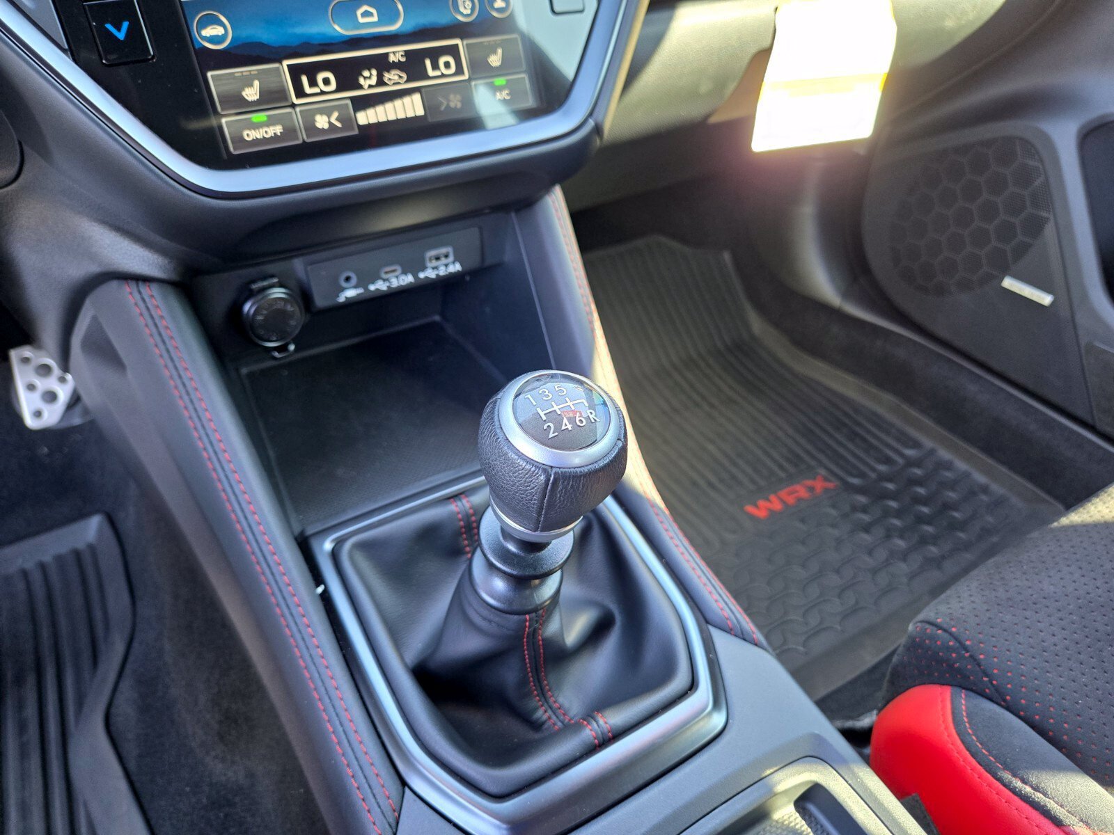 Used 2025 Subaru WRX Limited AWD/4WD image 28