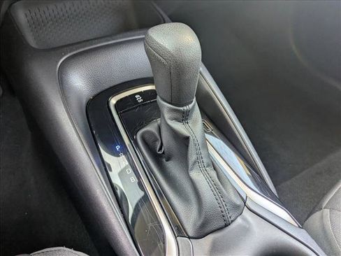 Used 2025 Toyota Corolla LE image 13