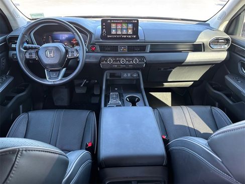 Used 2023 Honda Pilot Elite image 29