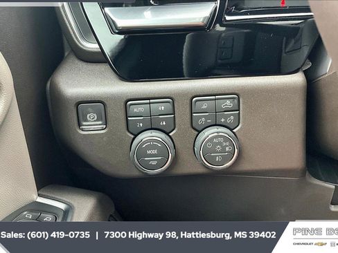 New 2026 Chevrolet Silverado 1500 LT Trail Boss w/ Safety Package AWD/4WD image 23