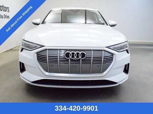 Used 2021 Audi e-tron Premium Plus w/ Premium Plus Package image 13