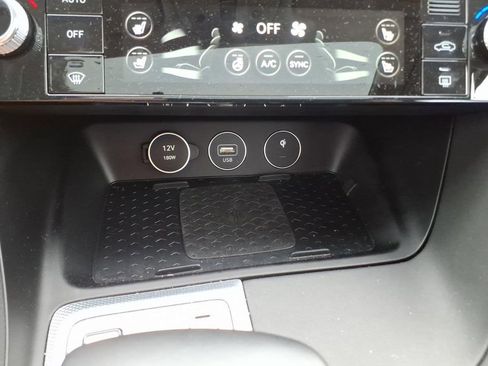 Used 2026 Genesis G70 2.5T Prestige RWD image 24