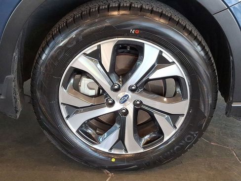 Used 2021 Subaru Outback Touring XT image 11