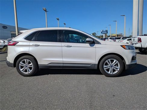Certified 2019 Ford Edge SEL w/ Equipment Group 201A image 3