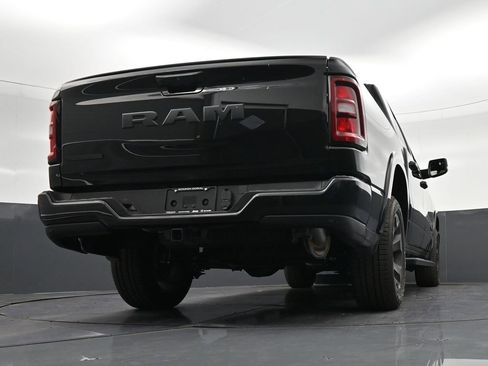 Used 2025 RAM 1500 Big Horn RWD image 26