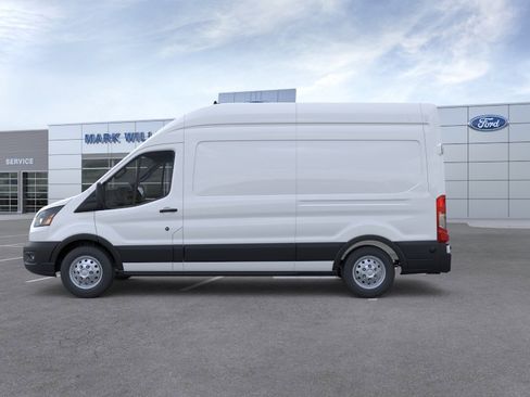 New 2026 Ford Transit 250 148 High Roof RWD image 3