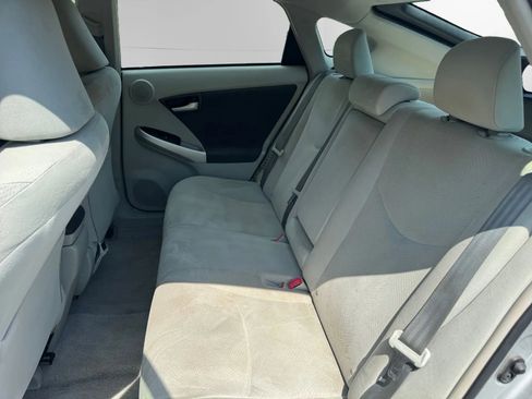 Used 2010 Toyota Prius Three FWD image 15
