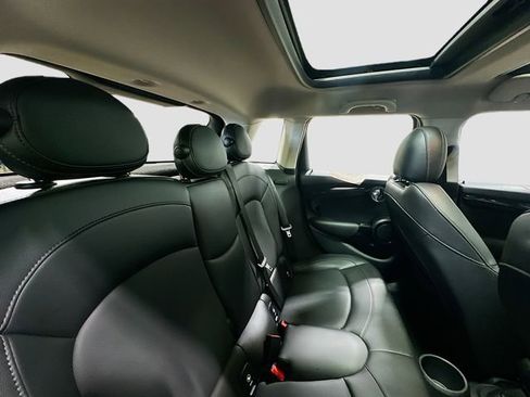 Used 2019 MINI Cooper S FWD image 28