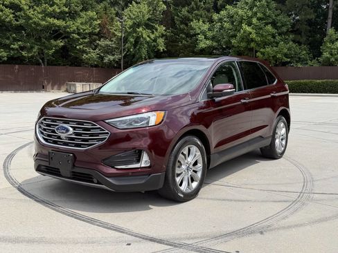 Used 2019 Ford Edge Titanium w/ Equipment Group 301A FWD image 1