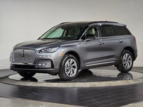 New 2026 Lincoln Corsair Premiere image 4