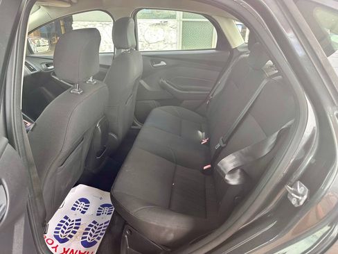 Used 2015 Ford Focus SE FWD image 14