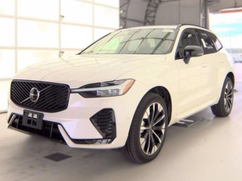 Used 2026 Volvo XC60 B5 Plus AWD/4WD image 1