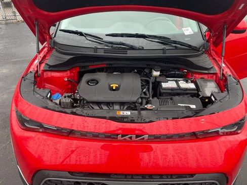 Used 2023 Kia Soul LX w/ LX Technology Package image 19