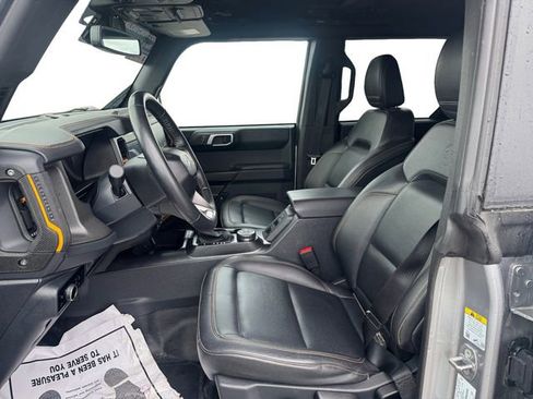Used 2024 Ford Bronco Badlands image 10