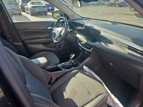 Used 2024 Buick Encore GX Preferred FWD image 13