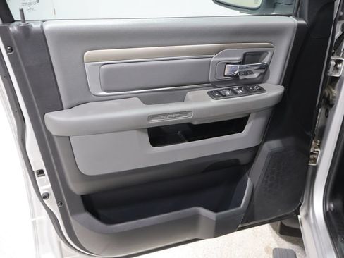 Used 2017 RAM 1500 Big Horn AWD/4WD image 13