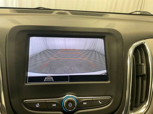 Used 2023 Chevrolet Equinox LT w/ Driver Convenience Package AWD/4WD image 15