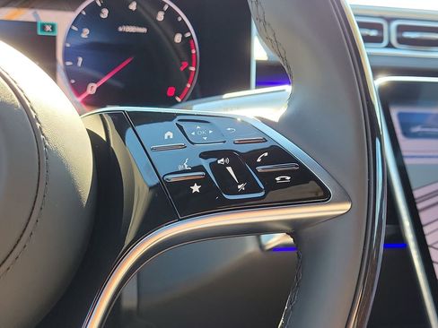 New 2026 Mercedes-Benz S 580 4MATIC Sedan image 30