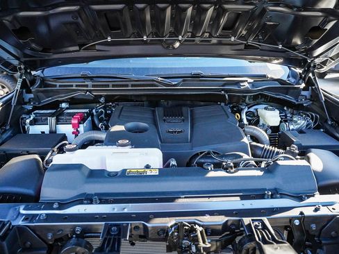 New 2026 Toyota Tundra SR image 14