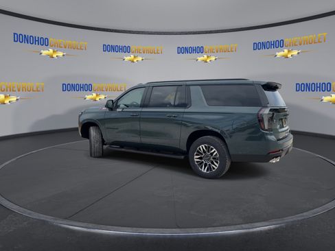 New 2026 Chevrolet Suburban Z71 w/ Comfort Package image 9