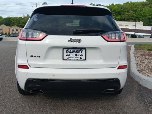 Used 2021 Jeep Cherokee High Altitude AWD/4WD image 4