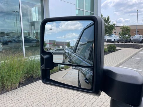 Used 2020 GMC Sierra 2500 AT4 w/ AT4 Premium Package AWD/4WD image 24